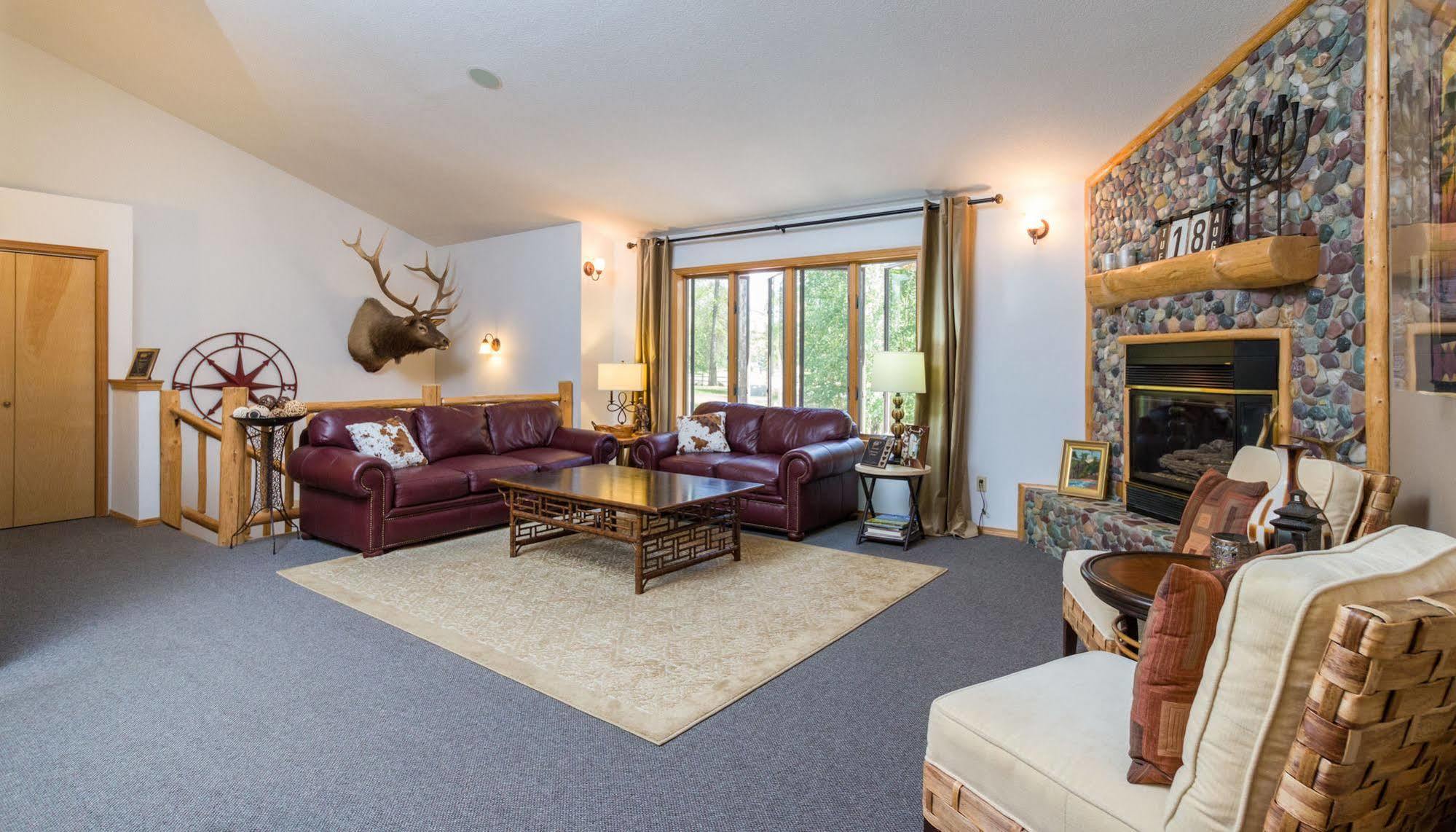Meadow Lake View Bed And Breakfast โคลัมเบียฟอลส์ ภายนอก รูปภาพ